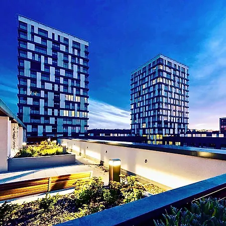 Art Garden Towers Szálloda 5*
